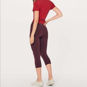 🍋Lululemon In Movement Crop *Everlux